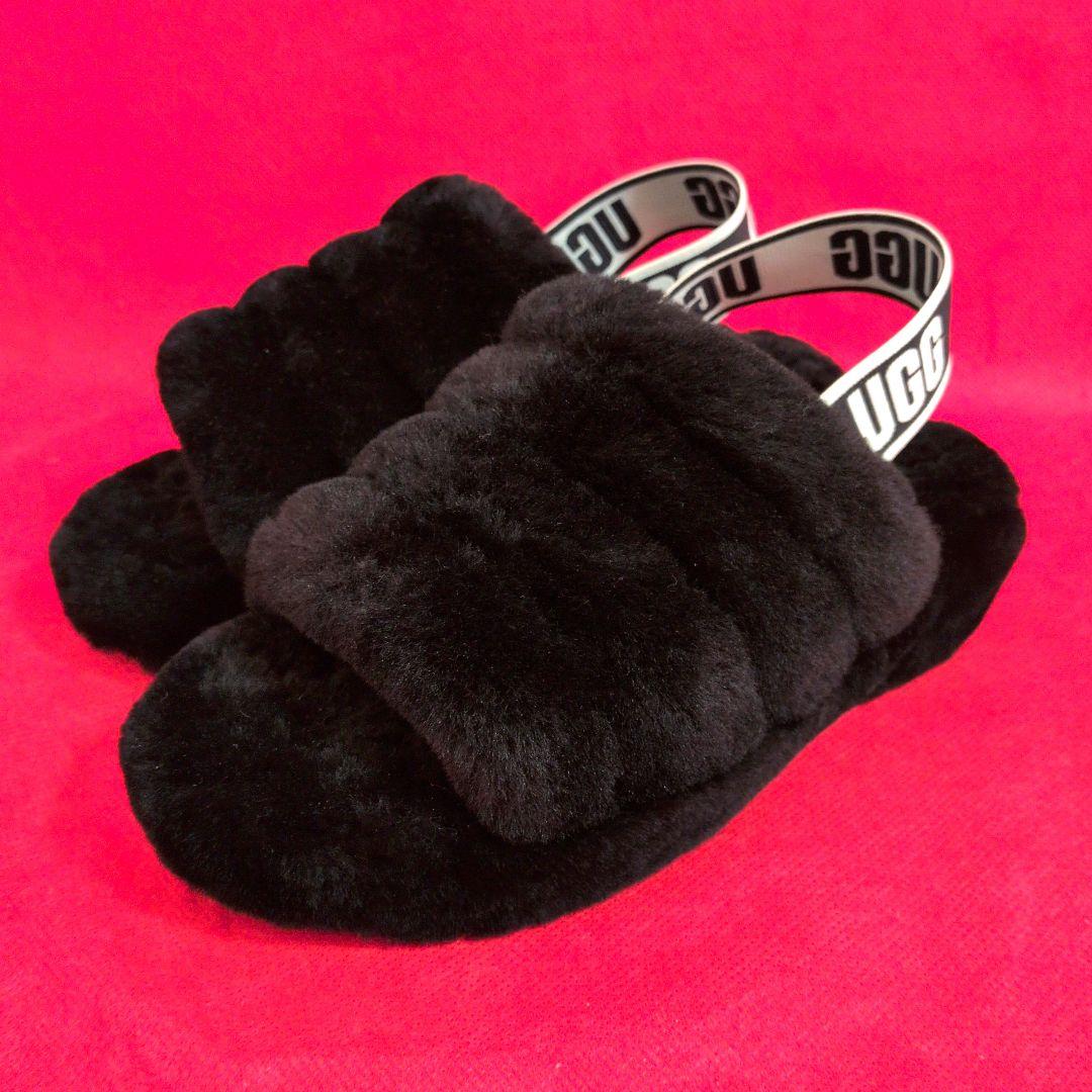 【未使用】UGGファーサンダル FLUFF YEAH SLIDE✨️モコモコ✨️