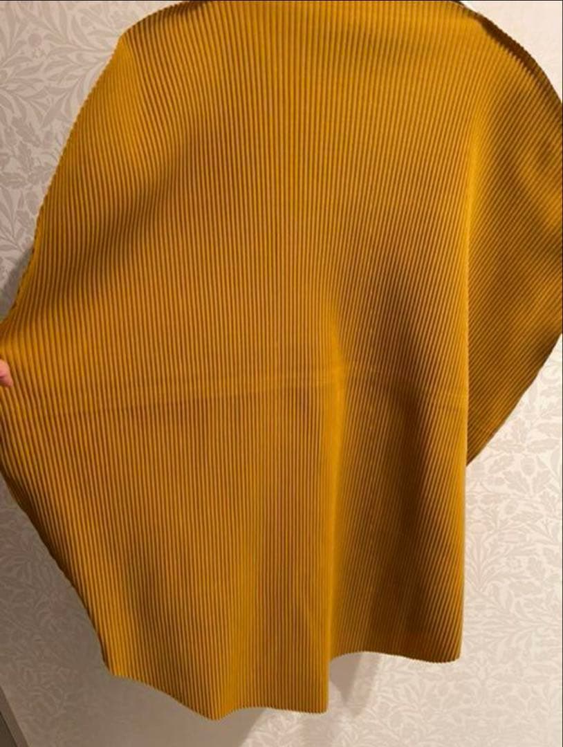 ミーバイイッセイミヤケ マスタード　APOCチュニック