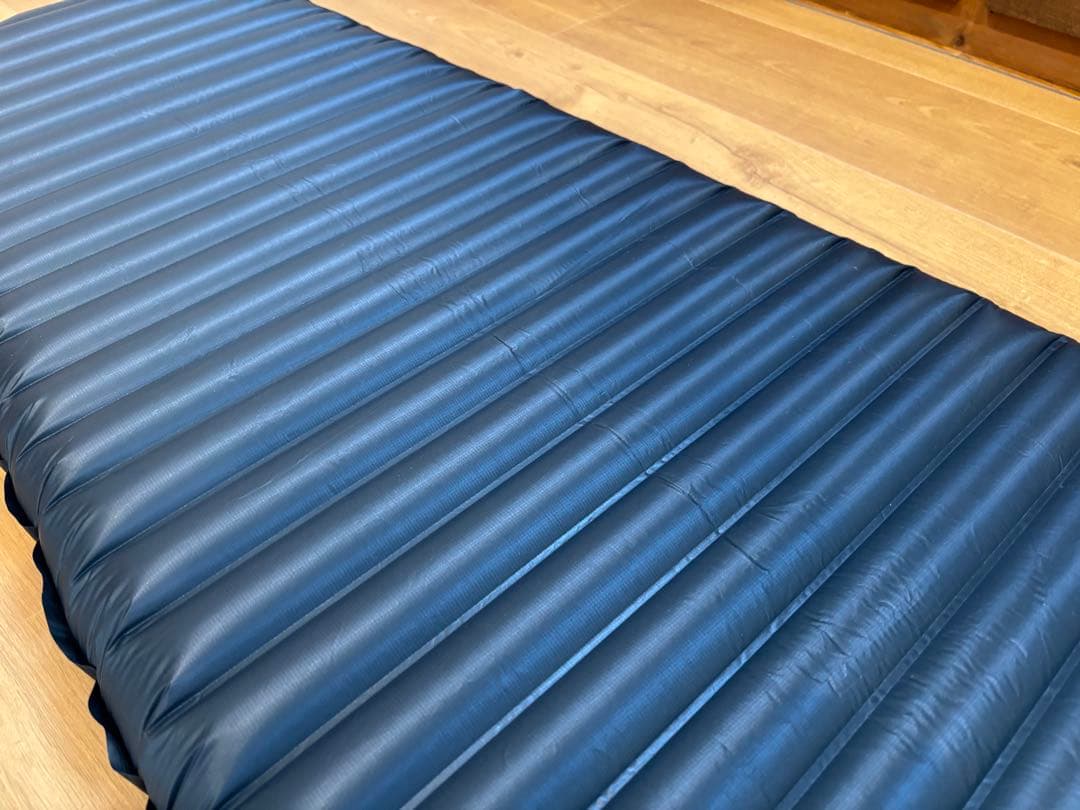 サーマレスト　ネオエアーウーバーライト　サイズ　S