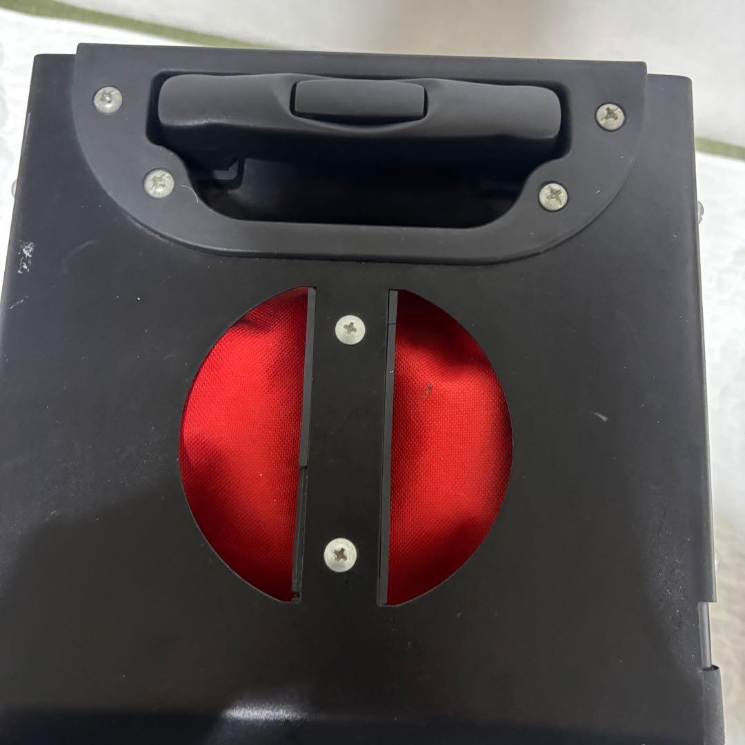 【希少色】zuca ズーカ キャリー 座れるキャリーケース 2輪 光るタイヤ