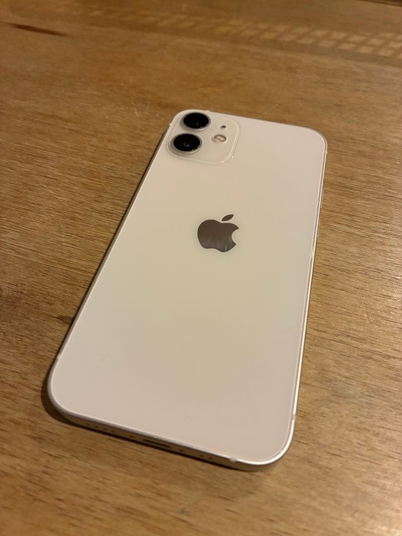 iPhone12 mini 本体128GBホワイト　おまけつき