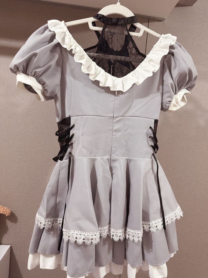 マリームーン　メイド　コスプレ