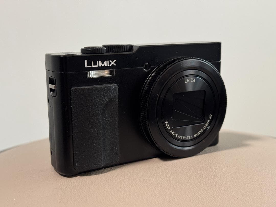 【ほぼ新品】Panasonic (パナソニック)LUMIX DC-TZ99