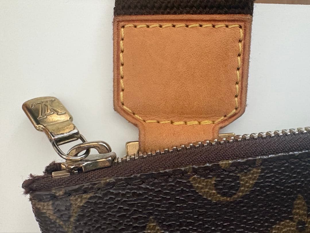 Louis Vuitton ポシェット・ボスフォール