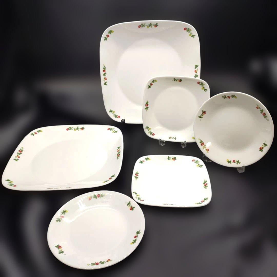 コレ―ル スウィートストロベリ― プレートセット