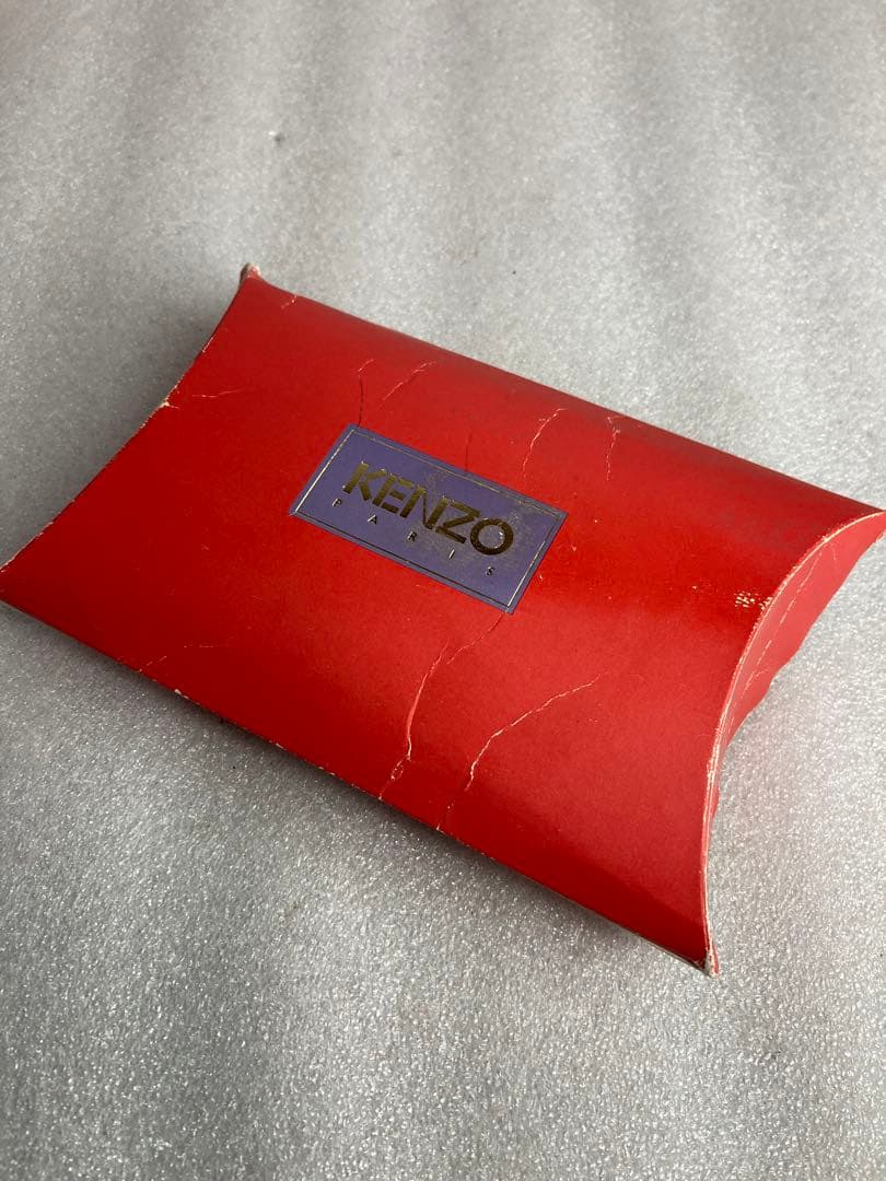 Z）KENZO 花束 大きい ブローチ ケンゾー アクセサリー フラワー