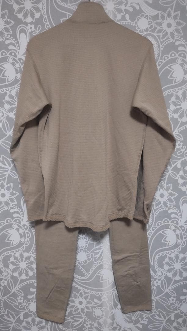 セット/ 米軍 ECWCS ポーラテック L2 プルオーバー+ロングパンツ SR