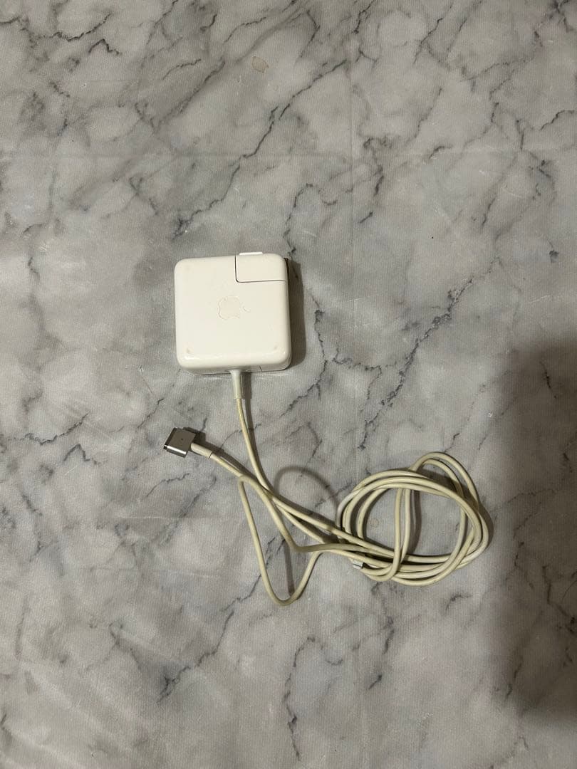 (即購入可)MacBook Air (13-inch, Early 2015)