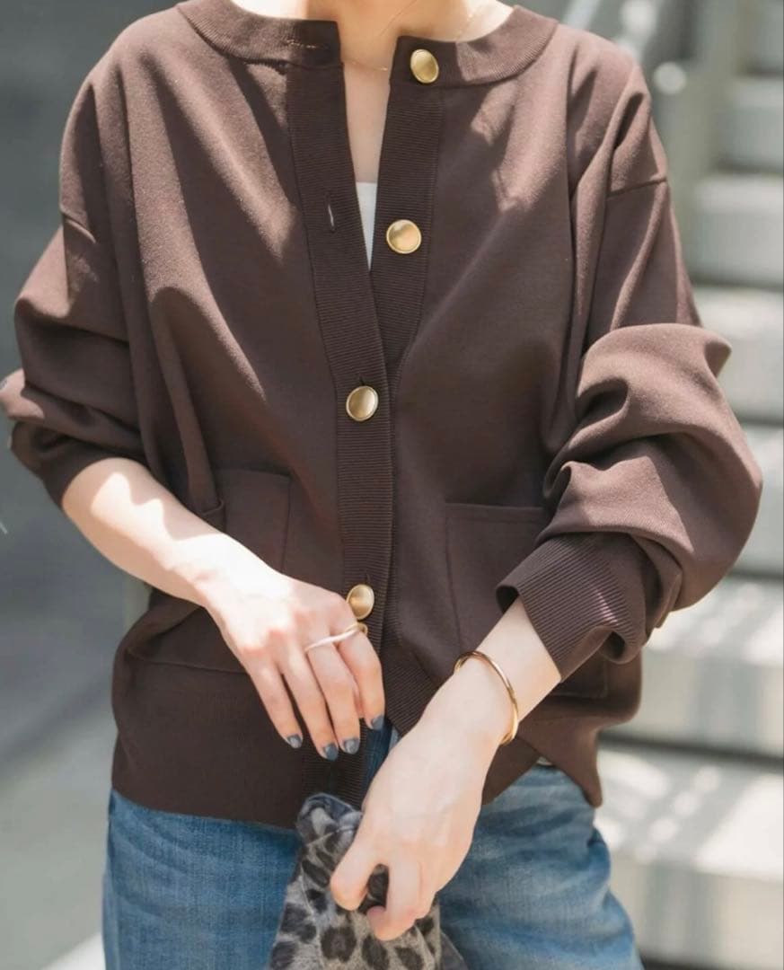 Spick&Span ウォッシャブルクルーネックカーディガン　ブラウン