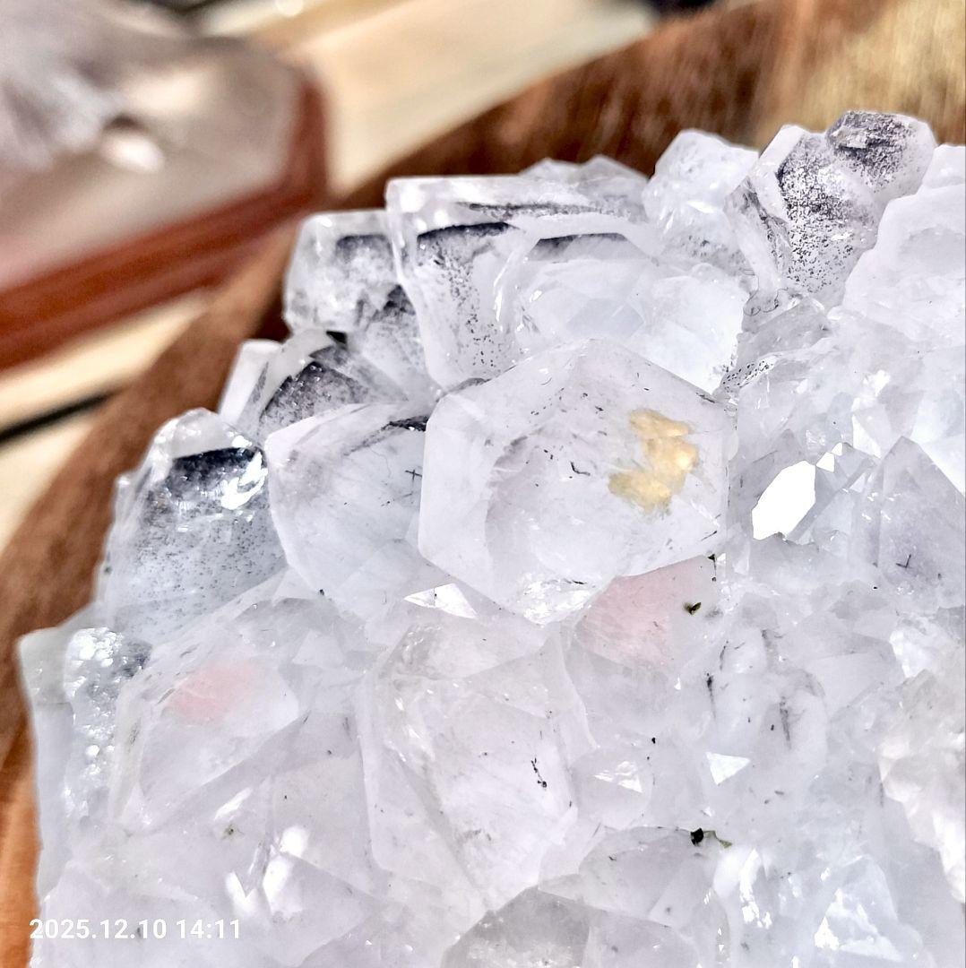 超希少 天然 ヒマラヤ ブラックファントム水晶クラスター 虹 ヒマラヤ水晶 原石