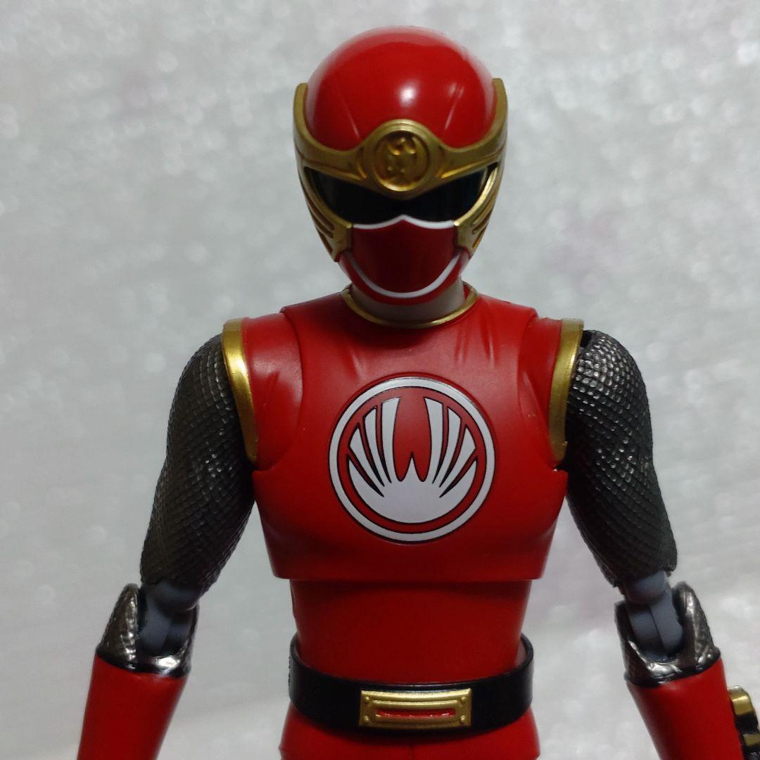 S.Hフィギュアーツ　ハリケンレッド