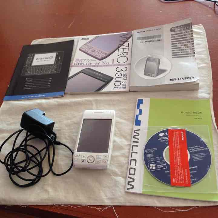 WILLCOM WS004SH ZERO3 白 ホワイト ウィルコム ゼロ 携帯