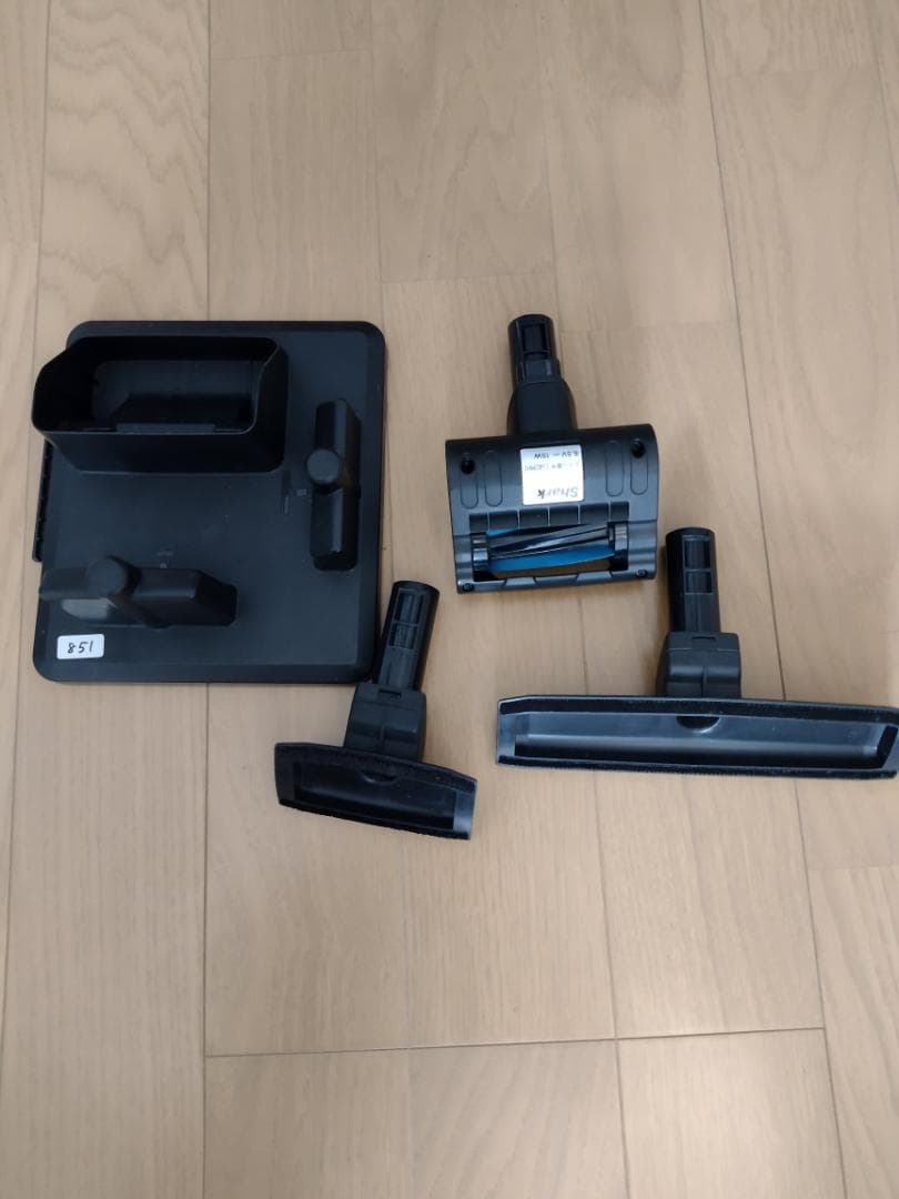 シャーク★コードレスクリーナー★CS851JMVAE★バッテリー新品と同等