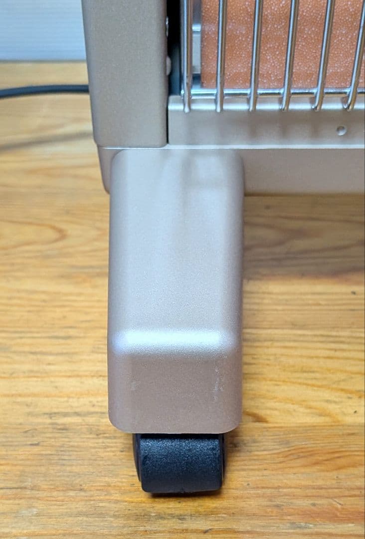 【美品】サンルミエ エクセラ5 N500LS-GR 遠赤外線暖房器 2023年製