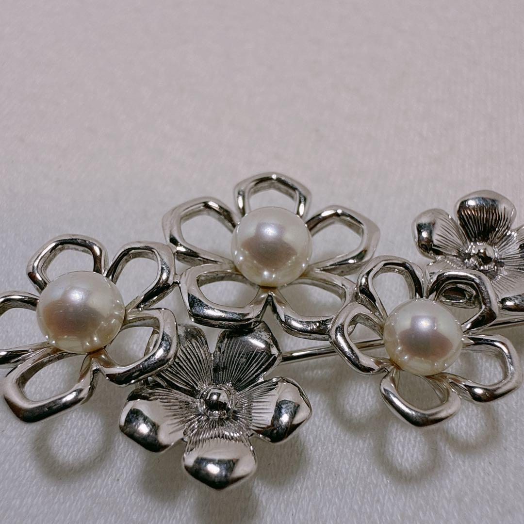 TASAKI タサキ シルバー 3粒 あこや真珠 パール フラワー ブローチ