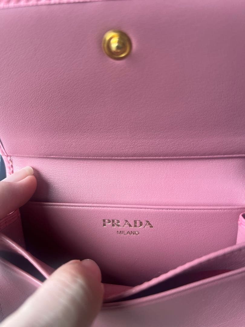 【美品】PRADA/プラダ/名刺入れ/ピンク/レディース/サフィアーノ
