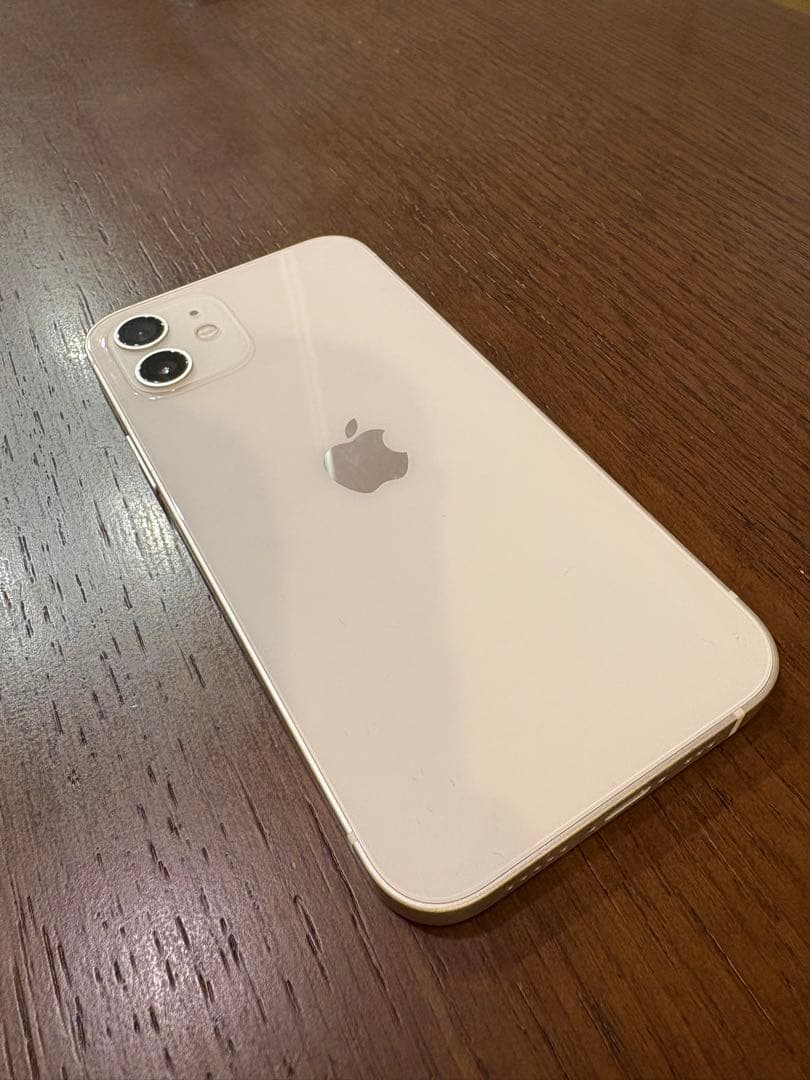 【極美品】iPhone12 64GB ホワイト SIMフリー バッテリー100%