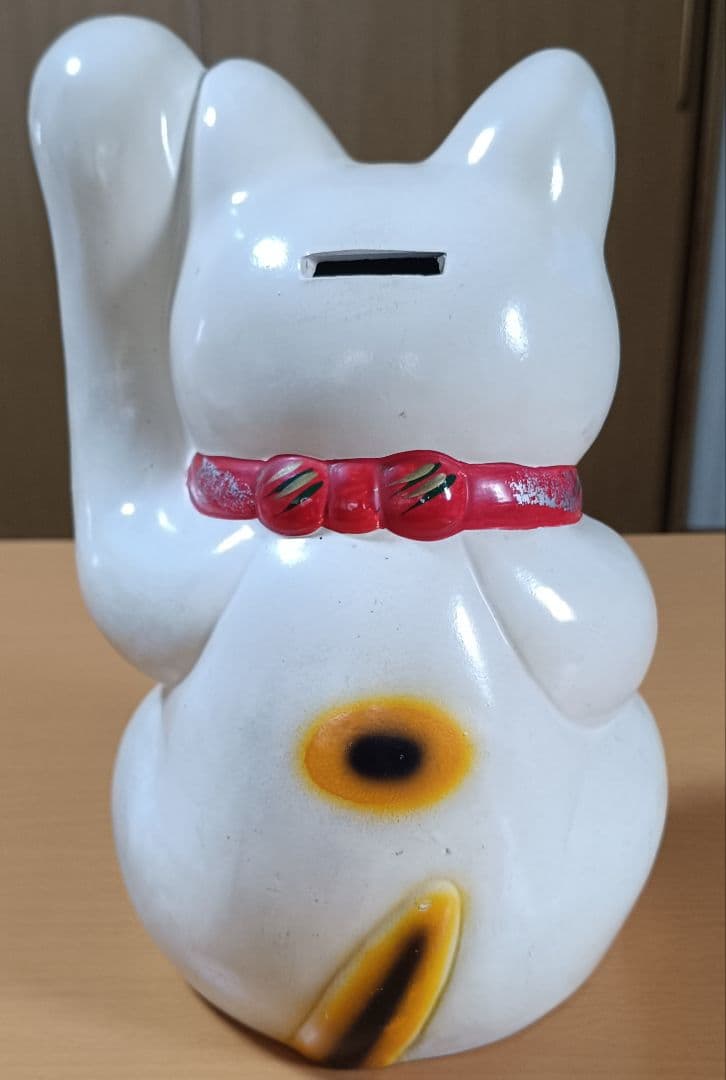 昭和レトロ 招き猫 左手上げ