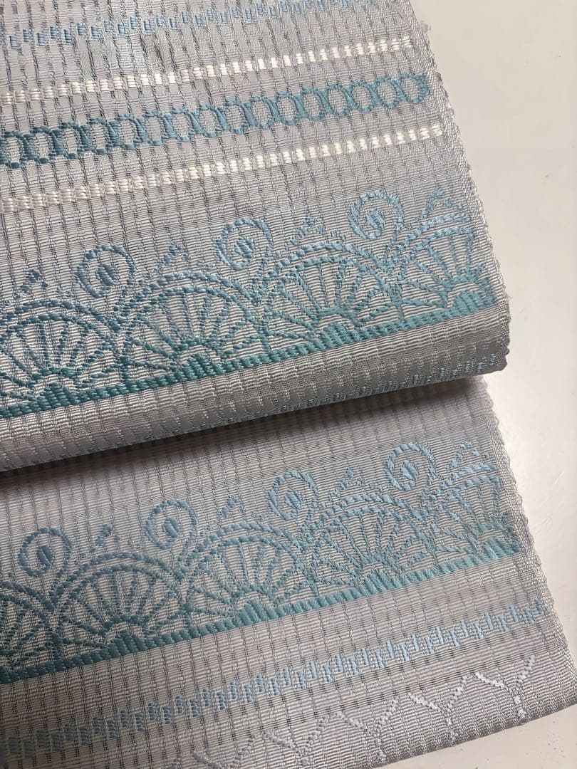 最終値下げ【超美品】博多織 名古屋帯／上品グレー×繊細レース風模様