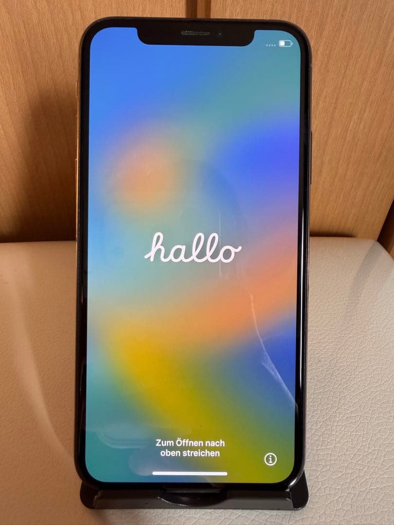 美品　Apple iPhone Xs ゴールド 256GB