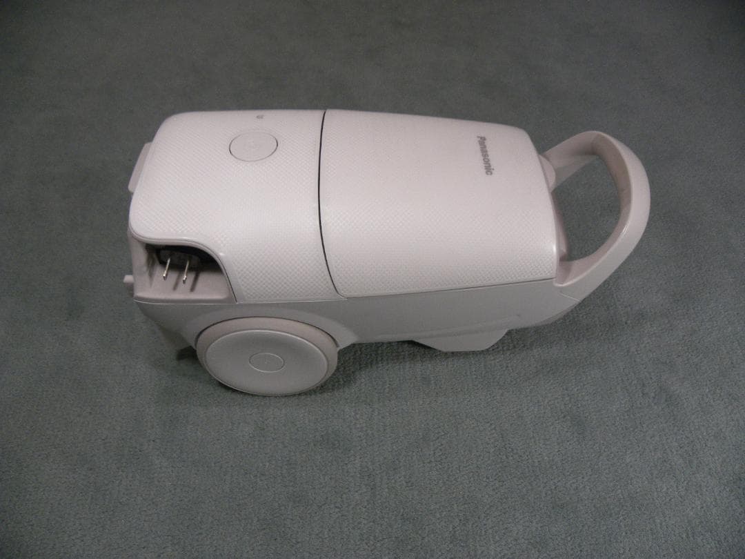 Panasonic軽量スリム掃除機MC-JP850Kからまないブラシ