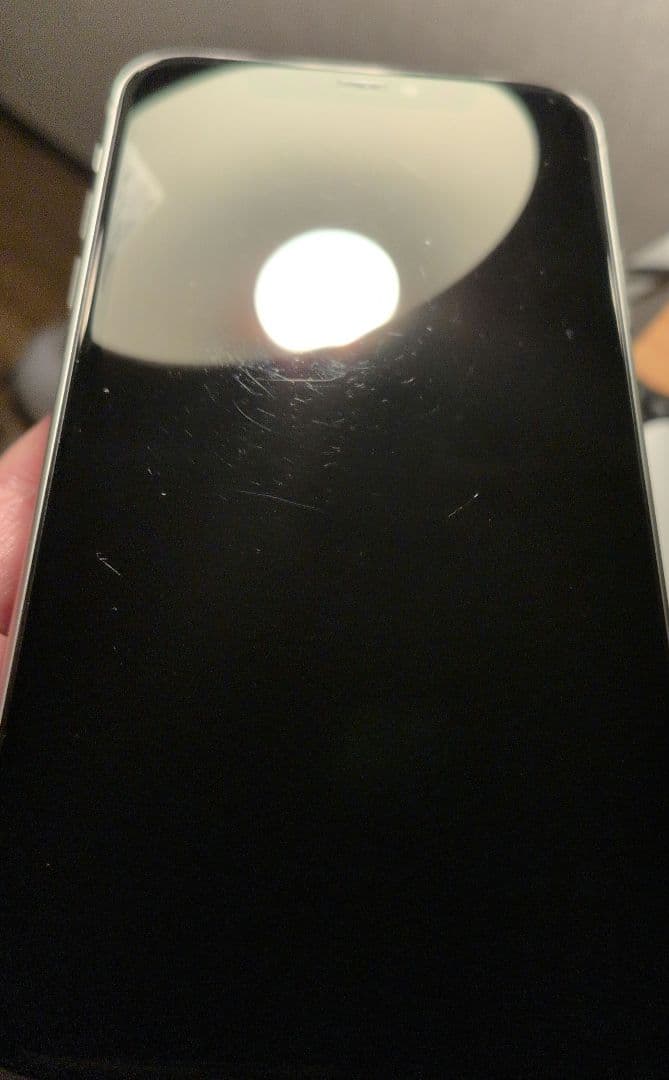 【動作良好】iPhone 11 ホワイト 64GB 本体のみ