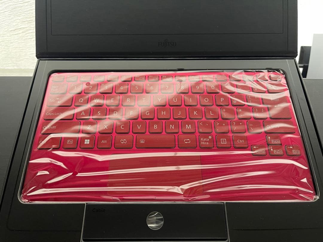 Fujitsu LIFEBOOK UH Keyboard 赤 極上美品