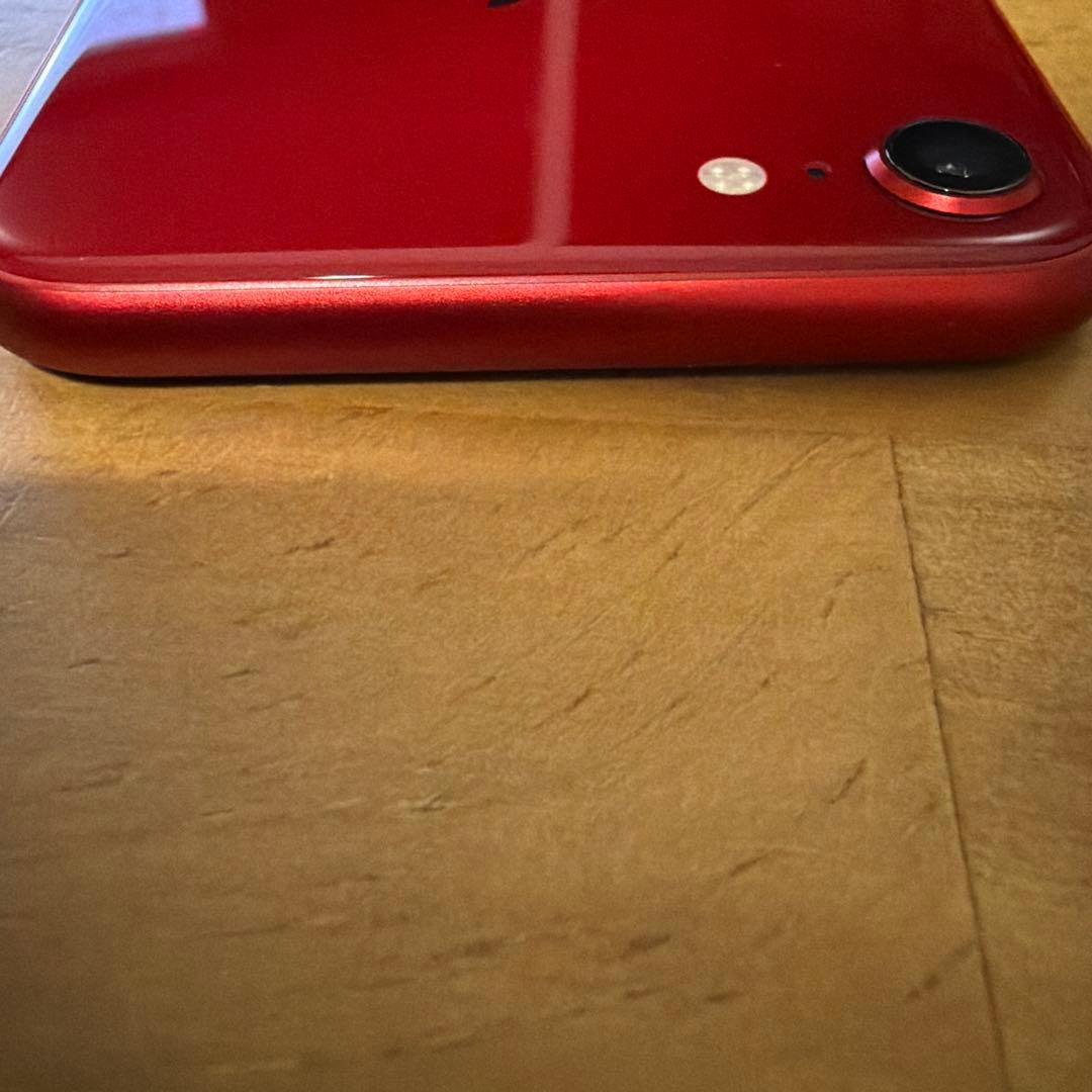 美品 iPhone 8 (PRODUCT RED) 64GB SIMフリー