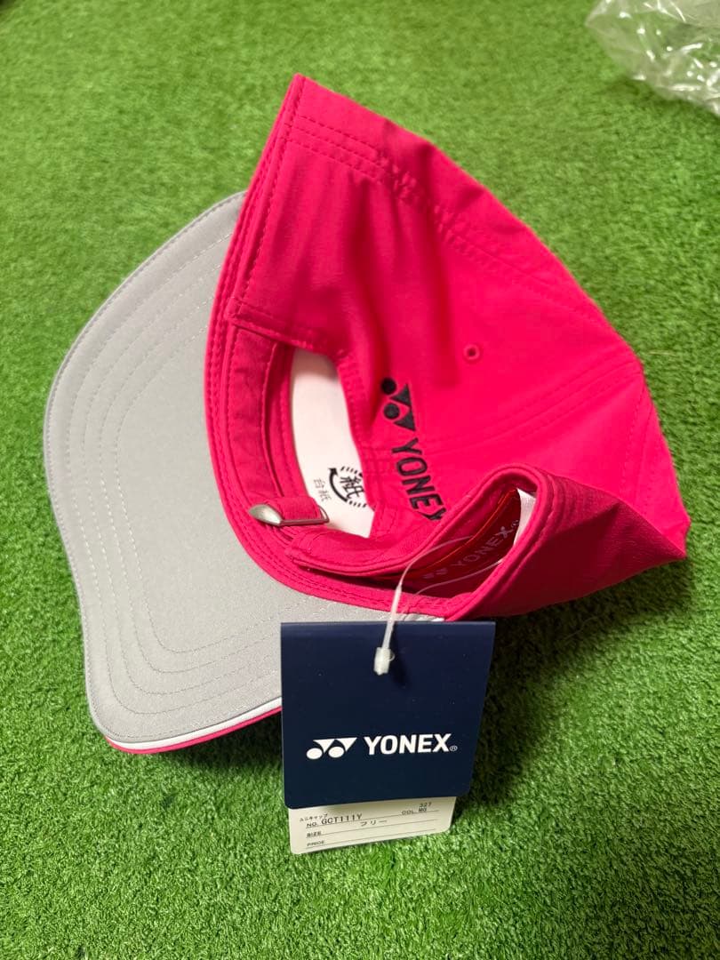 YONEX ピンクキャップ 岩井姉妹直筆サイン入り
