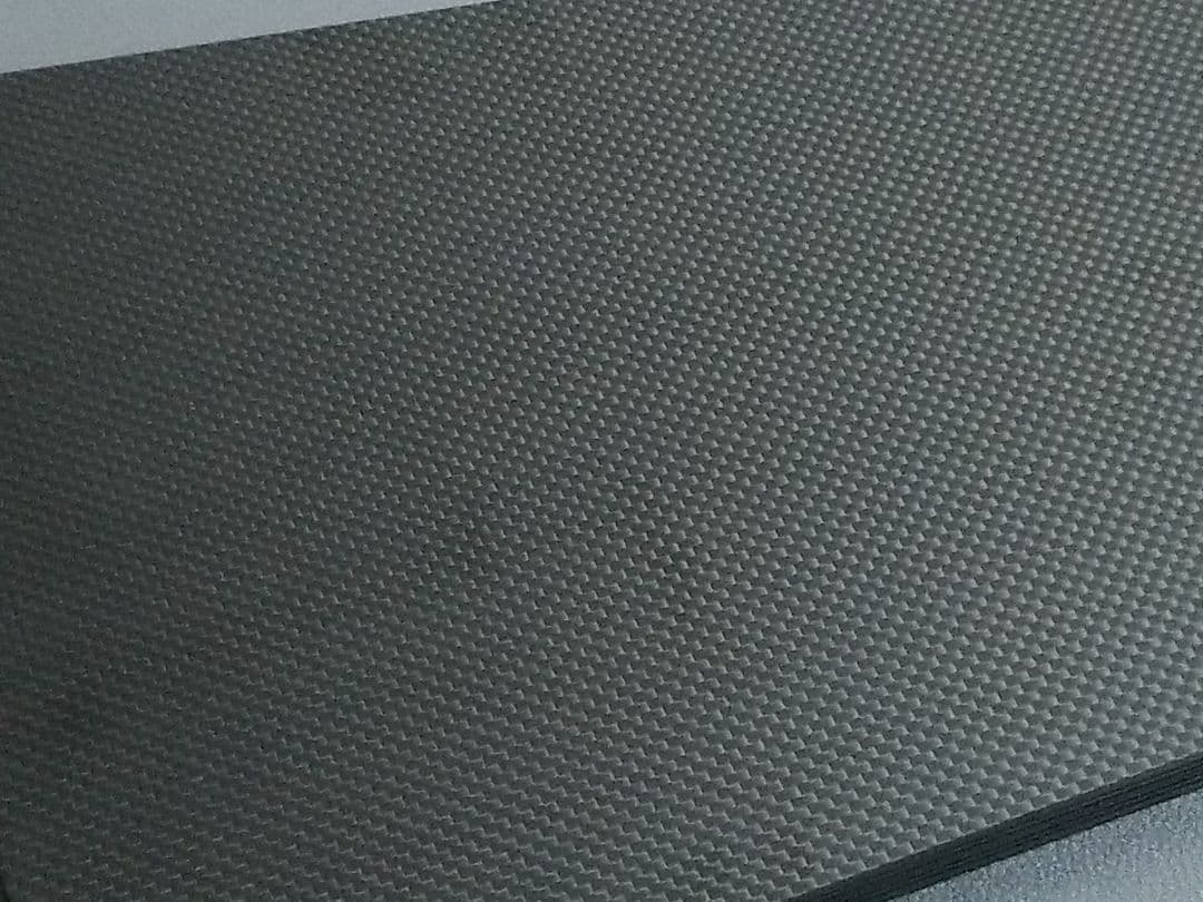 端材No.297　厚み約11.4ミリ【CFRP素材】ドライカーボン・カーボン板