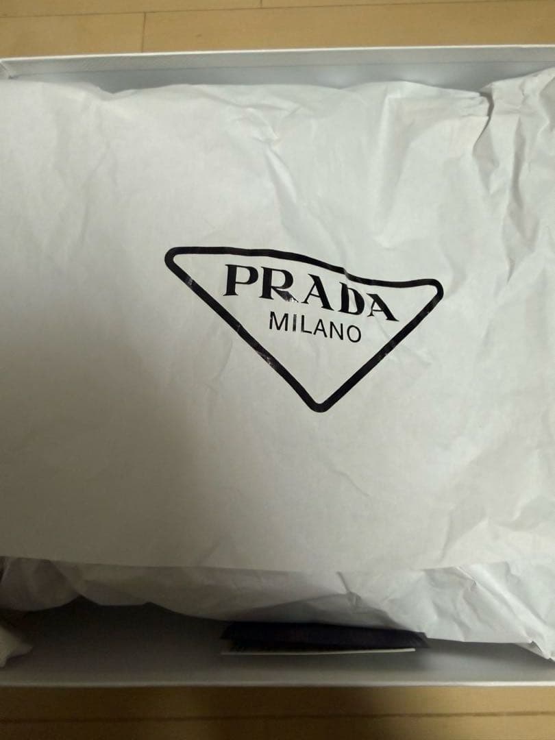 PRADA ラバーサンダル　ホワイト　箱付