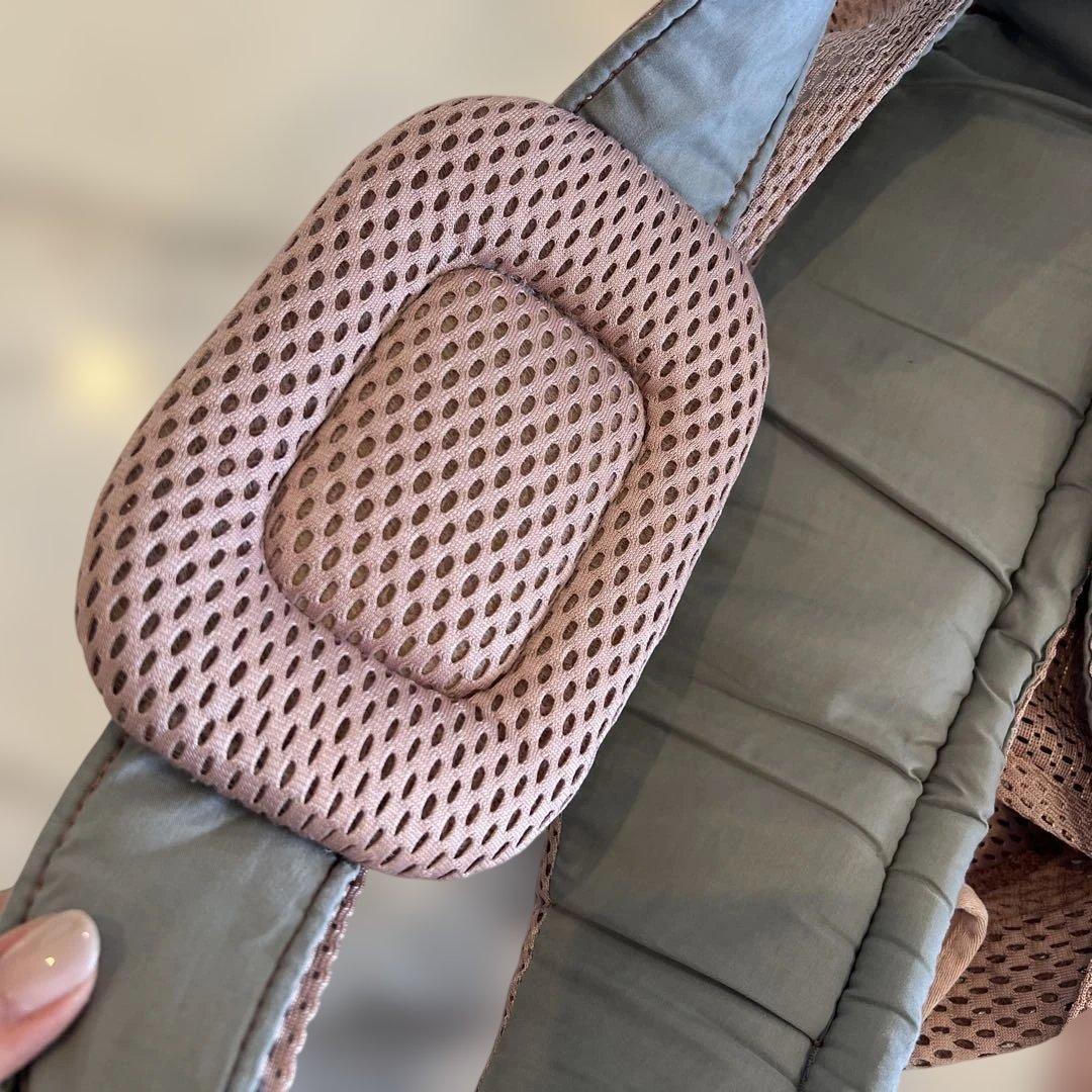 取扱説明書付き・箱付きベビービョルンダスティピンクキャリアおまけ付きスター柄