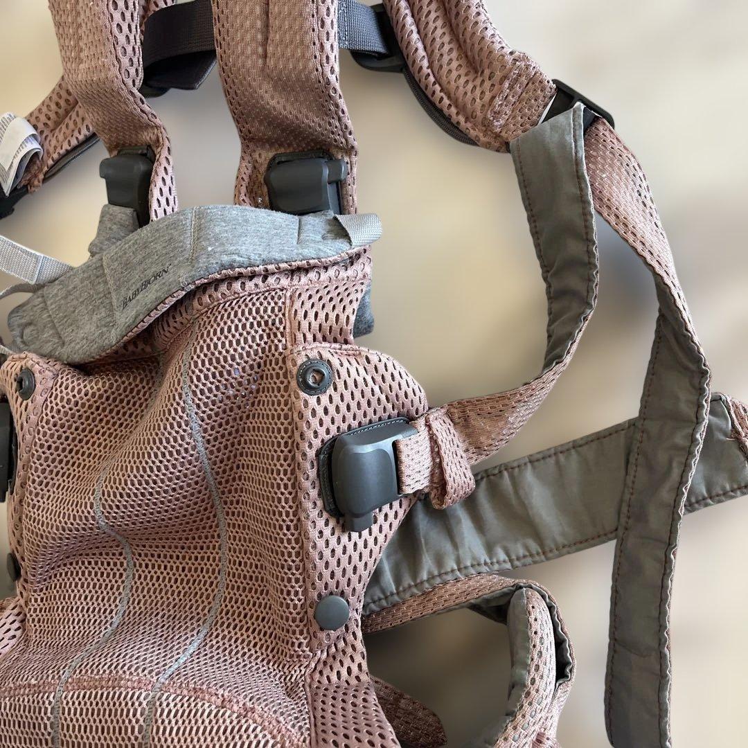 取扱説明書付き・箱付きベビービョルンダスティピンクキャリアおまけ付きスター柄