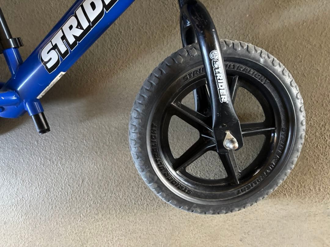 ストライダー スポーツモデル 12インチ ブルー