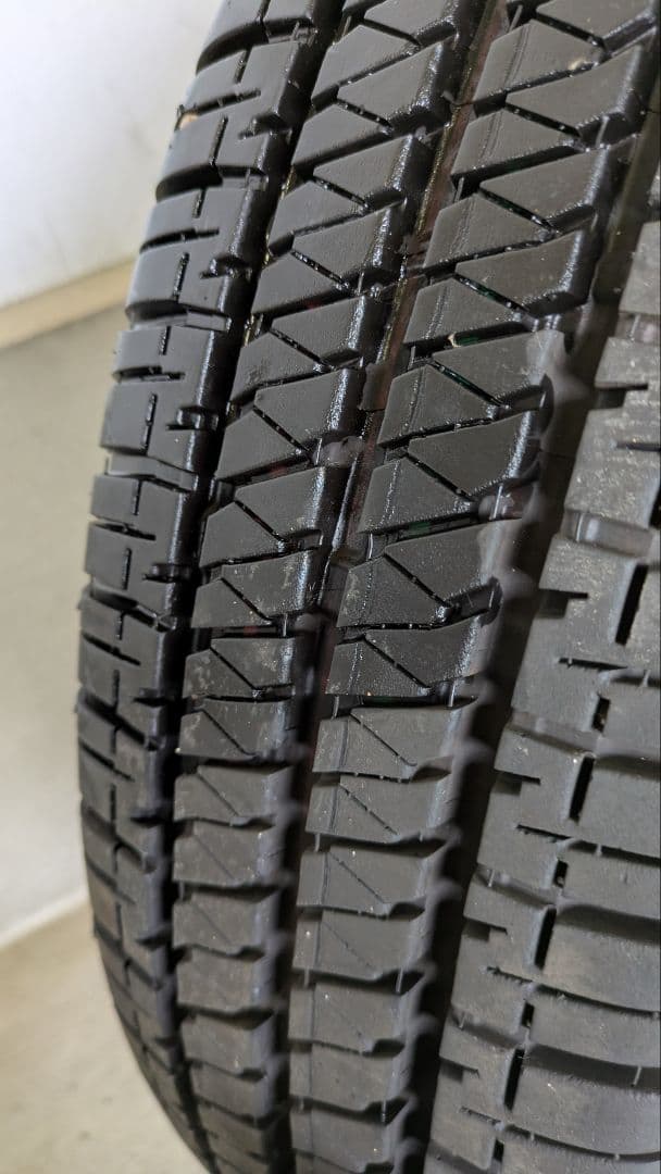 ジムニーシエラ　JB74　 純正アルミホイール タイヤ1本のみ　ノマド　JC74