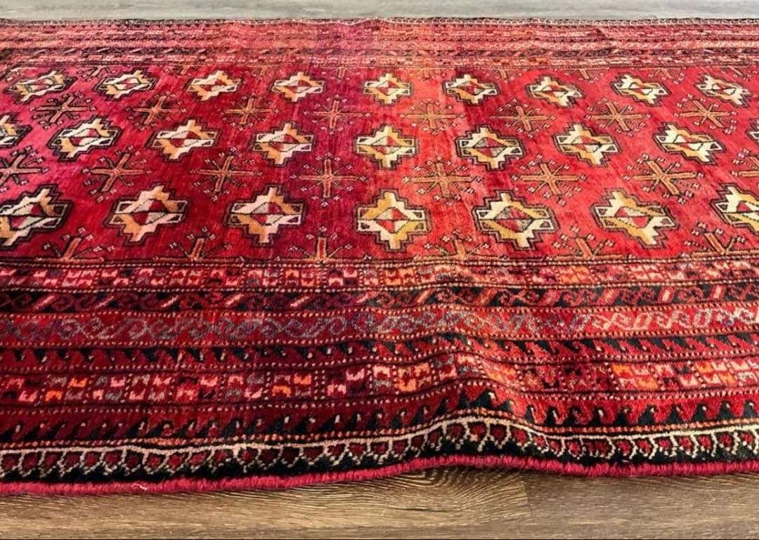 大型 ザーヘダーン産ペルシャ絨毯 トライバルラグ