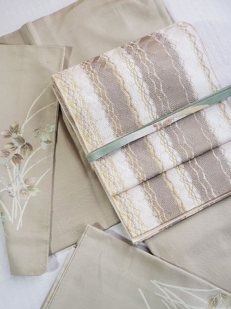 【上質カジュアル＊】洒落袋帯　ひなや　組み織り　ベージュ　白　金　　正絹