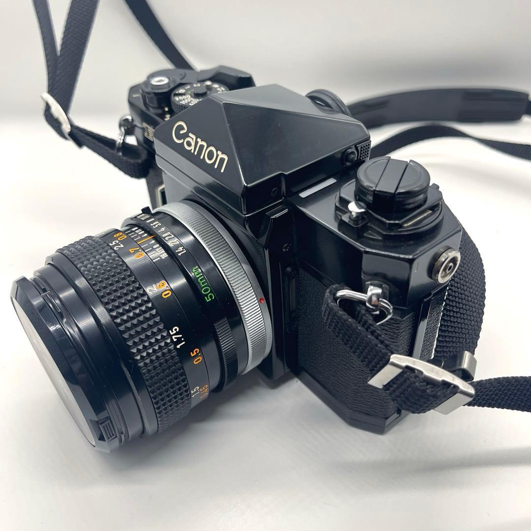 Canon F-1 カメラ本体とレンズ