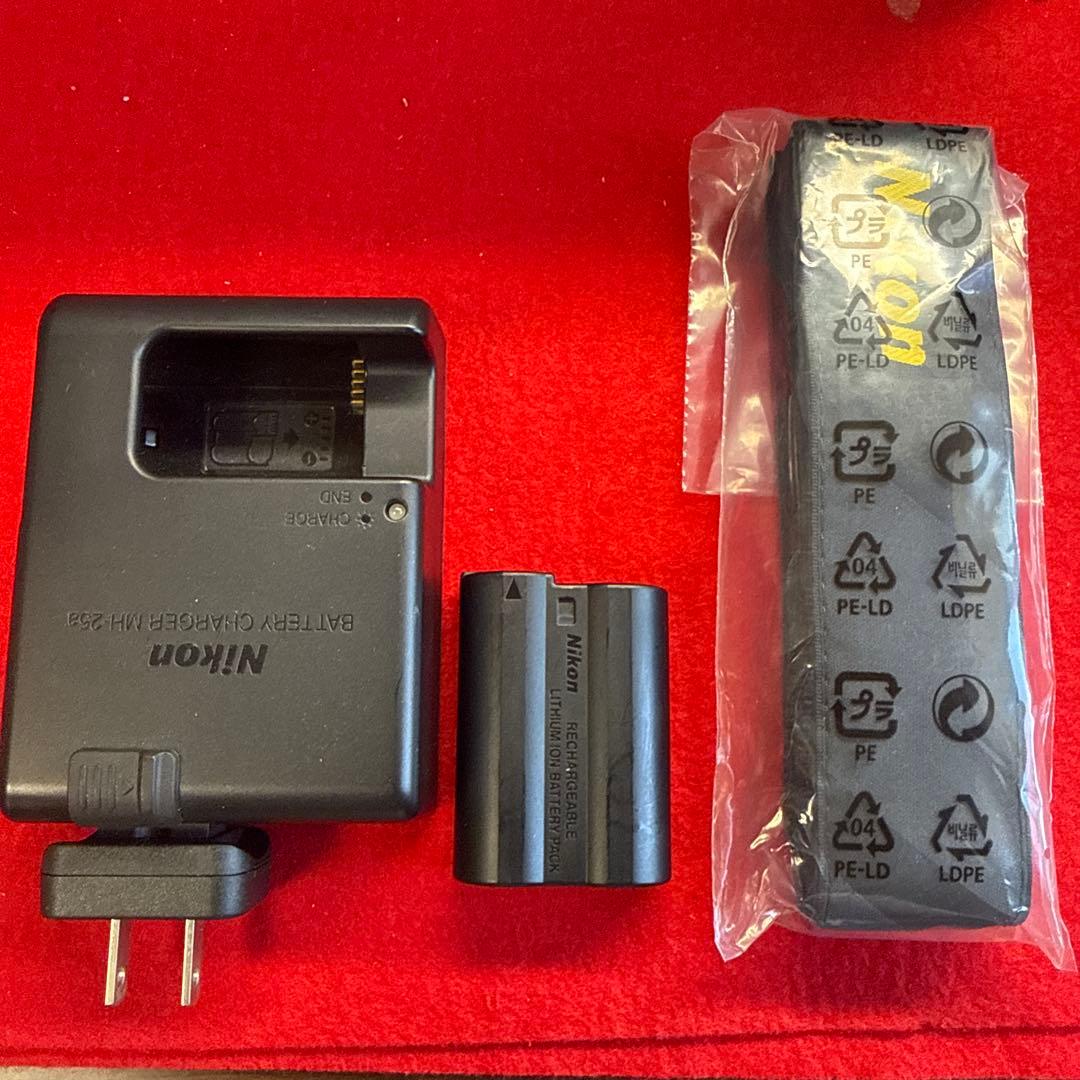 Nikon Z 7 II ミラーレス一眼 本体・新品同様SD・XQDカード付き