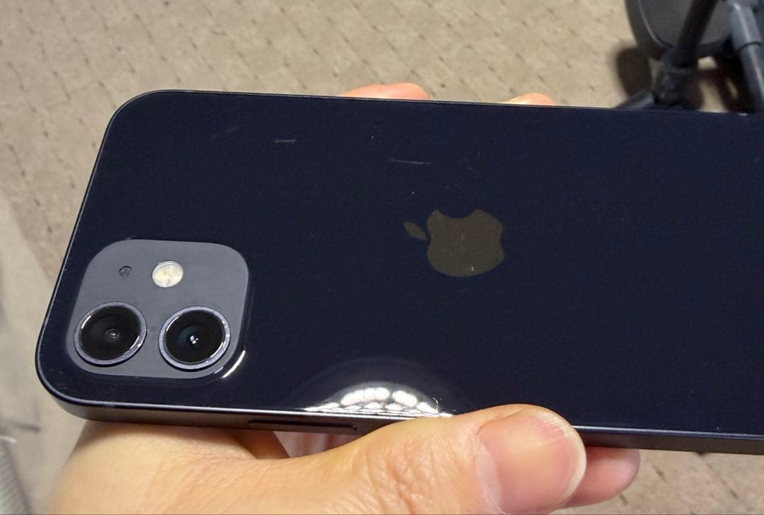 Apple iPhone 12 ブラック本体　128GB