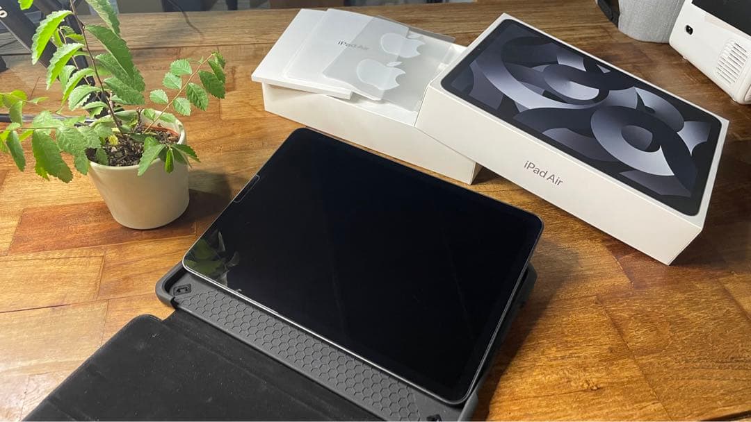 【超美品】iPad Air M1  第5世代　64GB