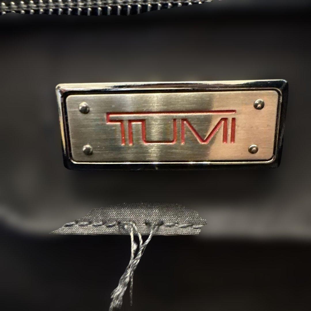 TUMI　ビジネスバッグ　オールレザー　T-pass A4収納　PC収納