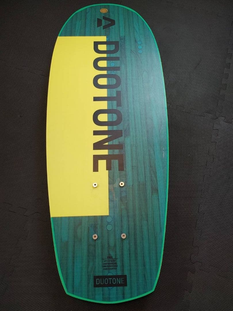 DUOTONE FREE 4'1\" フォイルボード