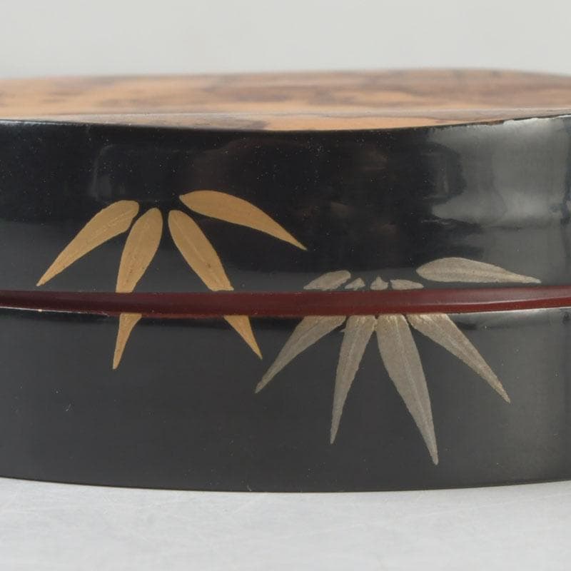 茶道具　東竹斎作　金銀笹蒔絵　升香合　共布共箱　M　9782