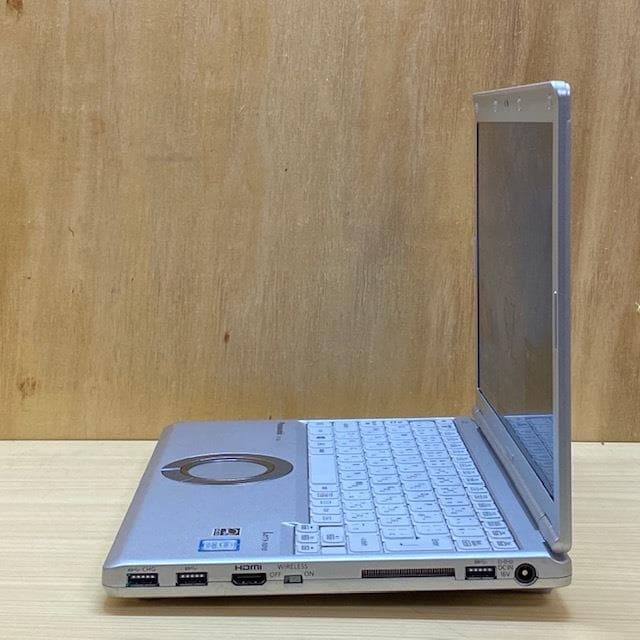 累積使用3600ｈ◆CF-SZ6◆i5-7200U◆新品SSD1TB◆8GB