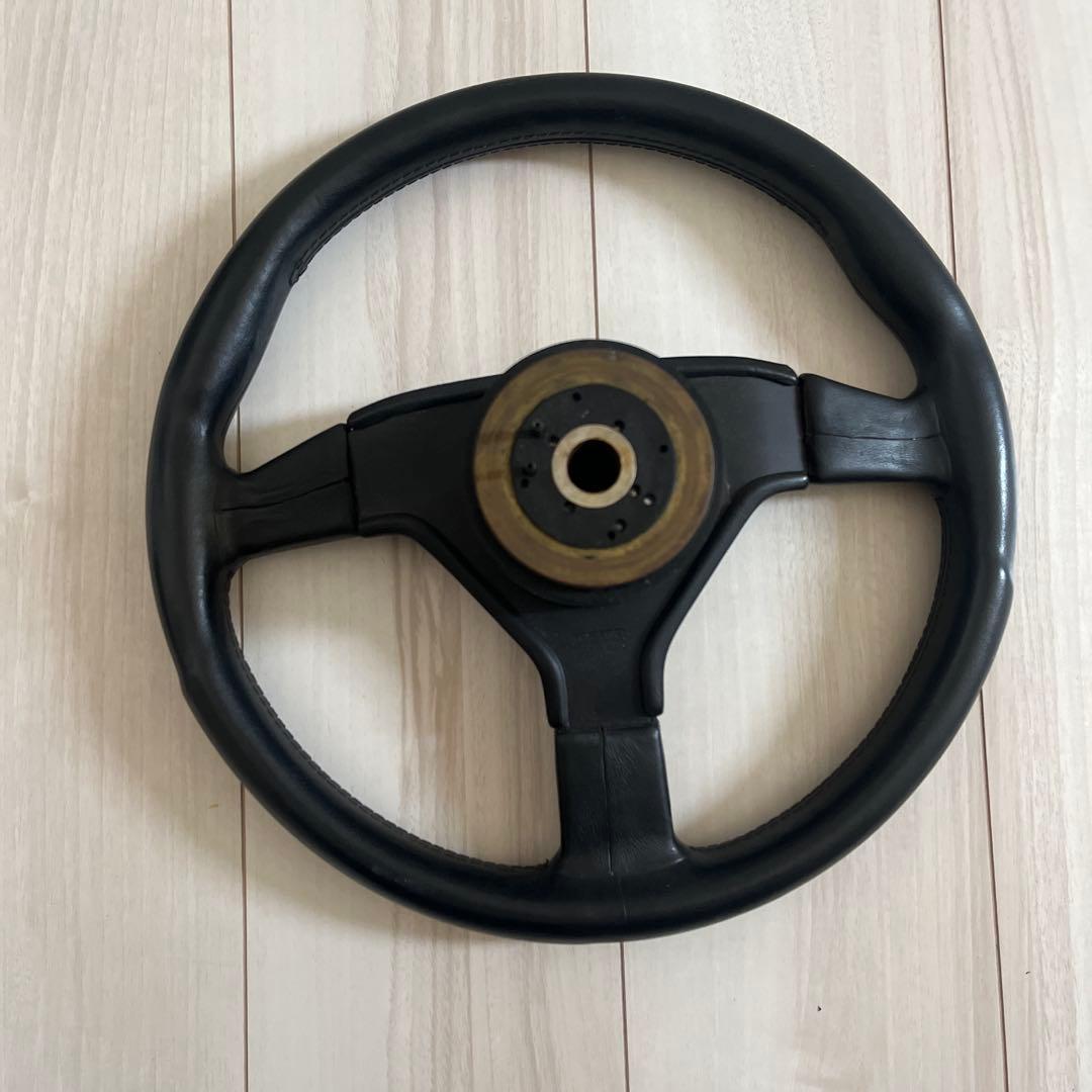momo ステアリング レザー ブラック