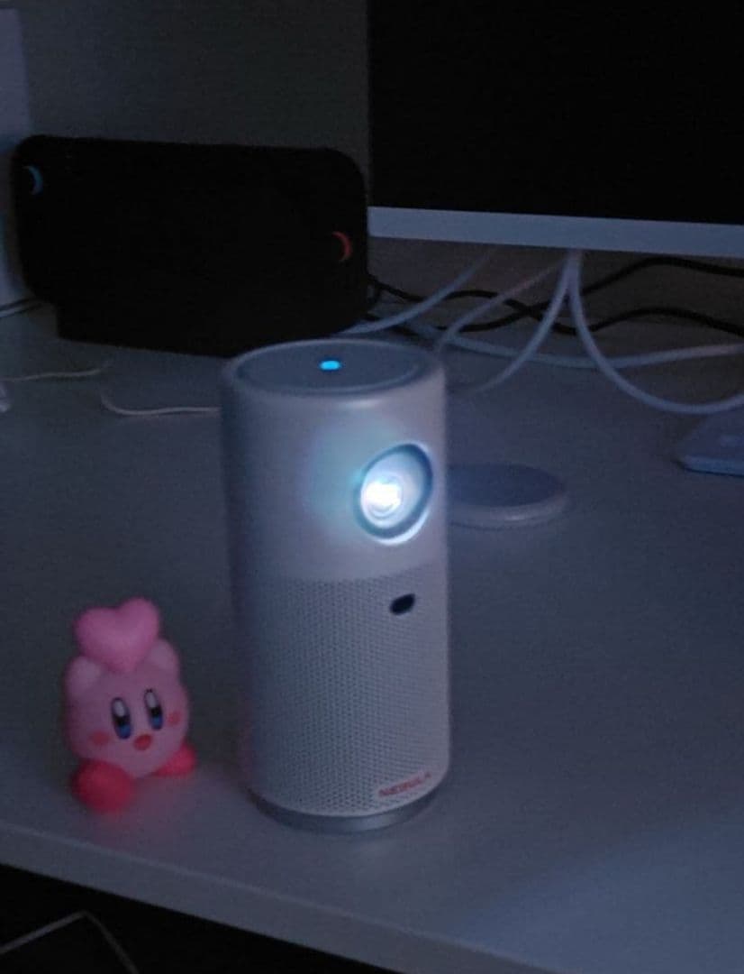 NEBULA Capsule Air プロジェクター本体　ホワイト