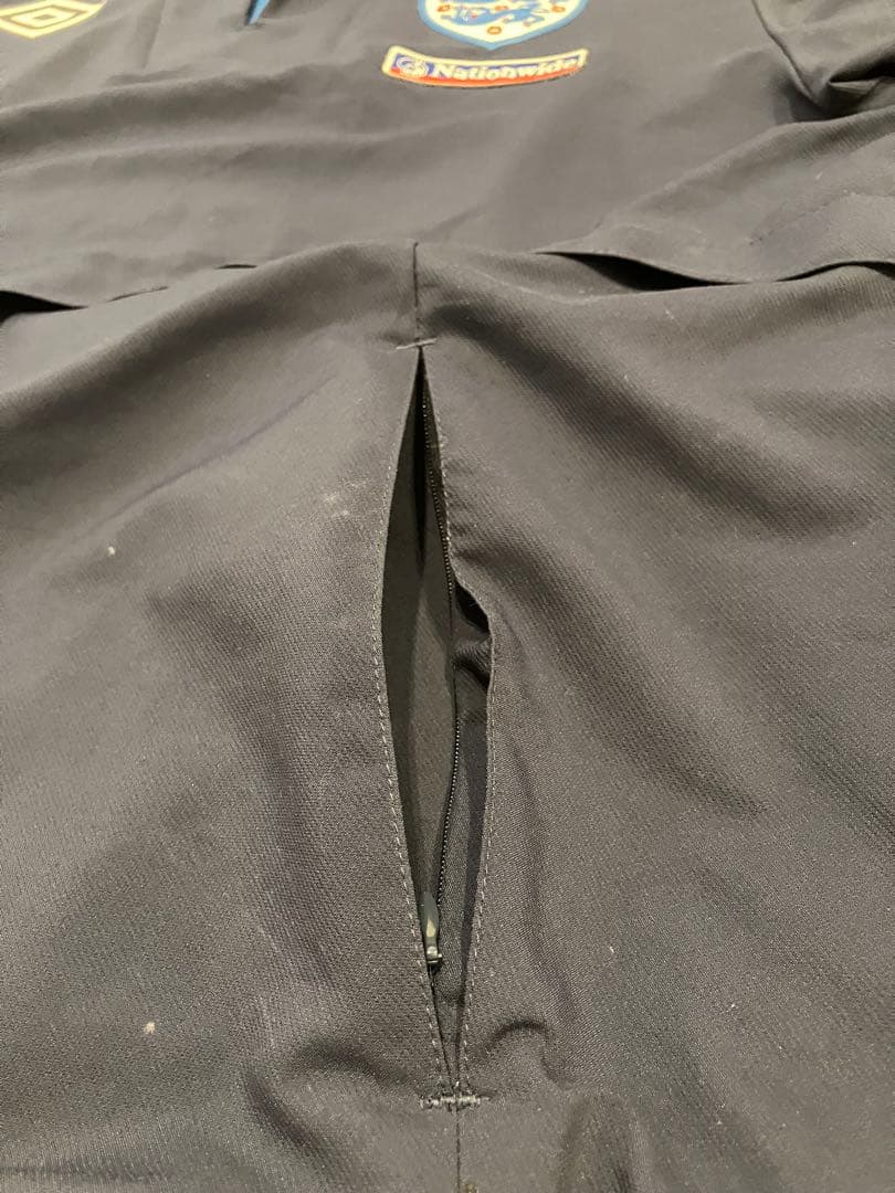 【美品】在原みゆ紀 UMBRO×イングランド代表/ドリルトップ/M