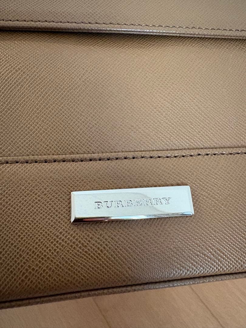 BURBERRY ブラウン ハンドバッグ 中型
