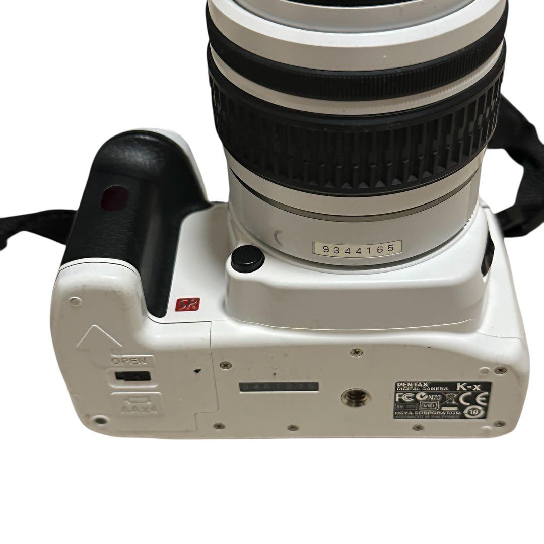PENTAX K-X 　ホワイト　カメラ